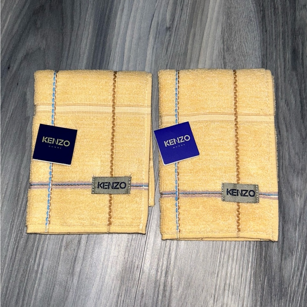 Kenzo Beige Wash Cloth Set of 2